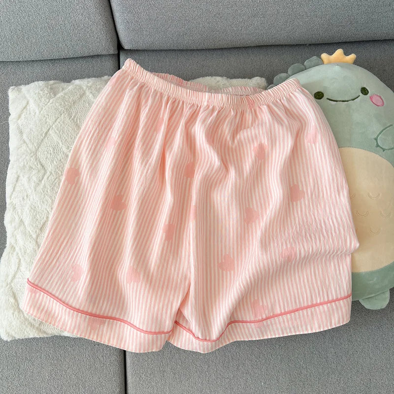 Cloud cotton pajama set detail: turn-down collar and stretch knit fabric