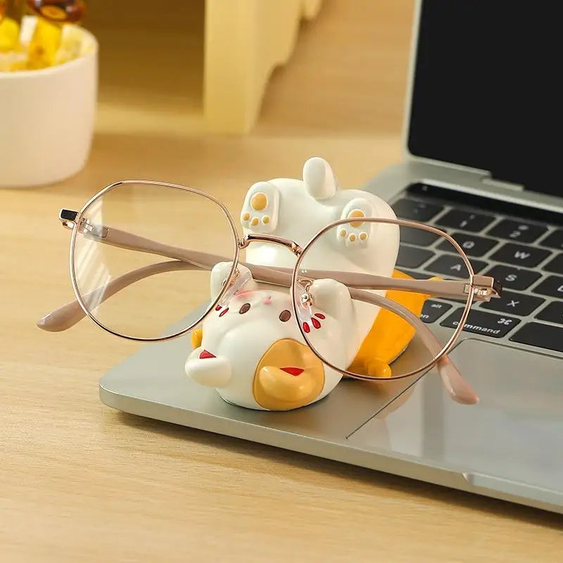 Cat figurine desk organizer side profile showing 90mm compact dimensions